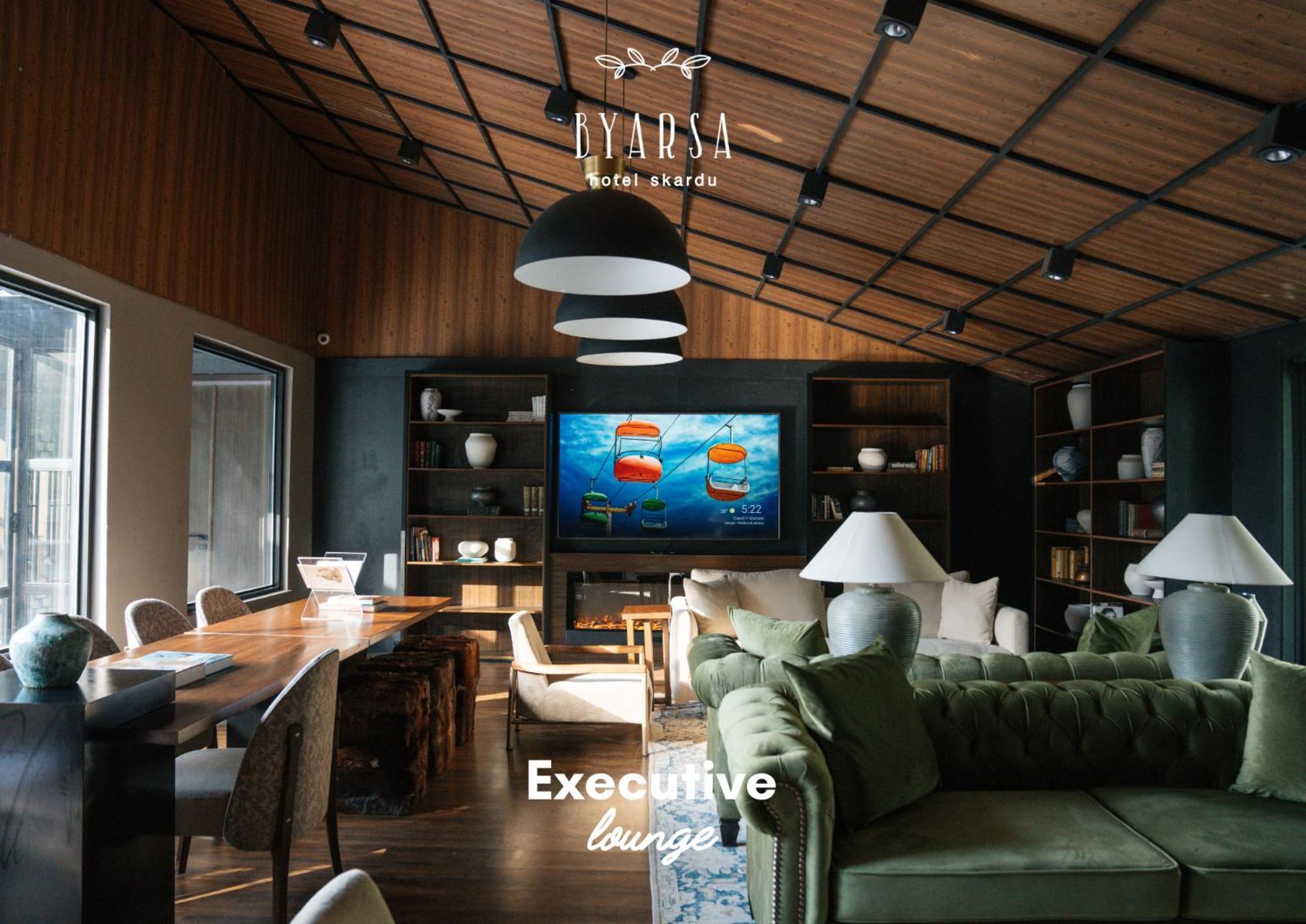 Byarsa Hotel Skardu Ponedas Dış mekan fotoğraf