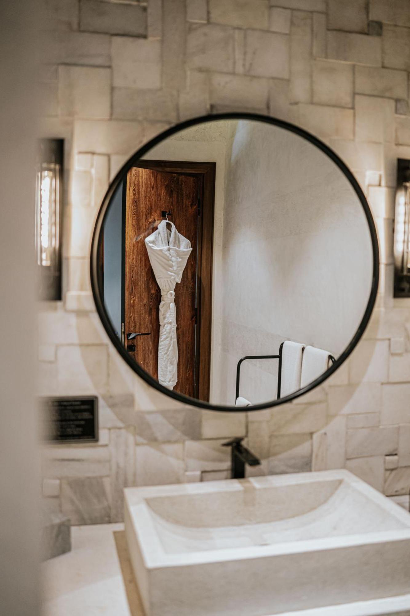 Byarsa Hotel Skardu Ponedas Dış mekan fotoğraf